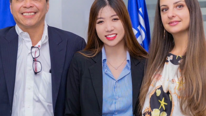 Phi&ecirc;n dịch Anh - Việt