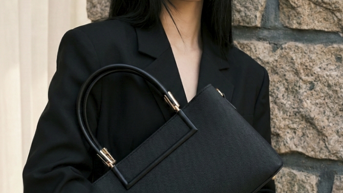 Dự &aacute;n Tạo H&igrave;nh Ảnh Thời Trang High-End & Lookbook Sản Phẩm Bằng AI