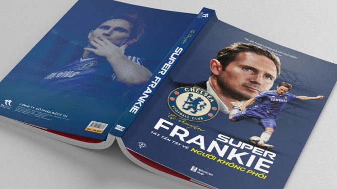 Tự truyện Super Frankie - Tất tần tật về "Người kh&ocirc;ng phổi"