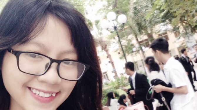 Dịch s&aacute;ch "Shouting out to the world"