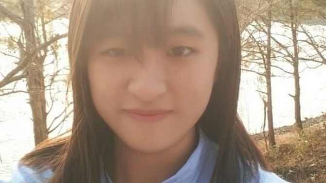 nh&acirc;n vi&ecirc;n kinh doanh