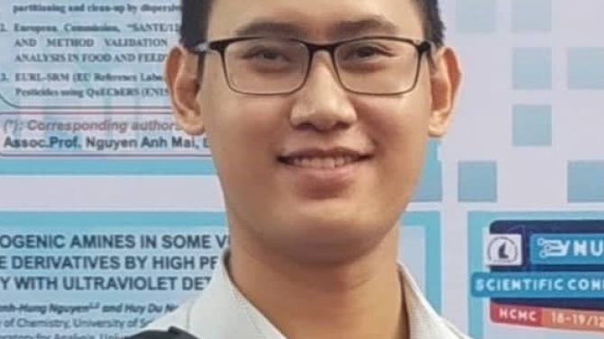Ph&aacute;t triển ứng dụng web