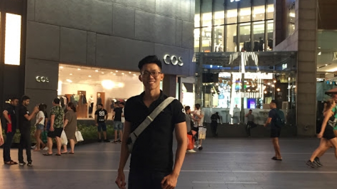 Quản trị Fanpage, thiết kế h&igrave;nh ảnh, dựng phim