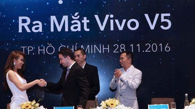 Bi&ecirc;n Phi&ecirc;n Dịch cho C&ocirc;ng Ty Truyền Th&ocirc;ng