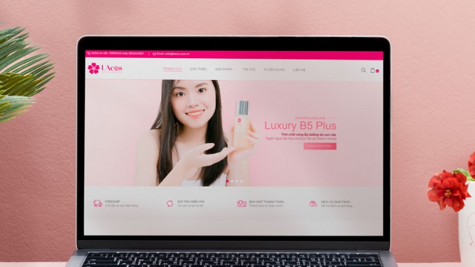 Thiết kế website mỹ phẩm LAcos