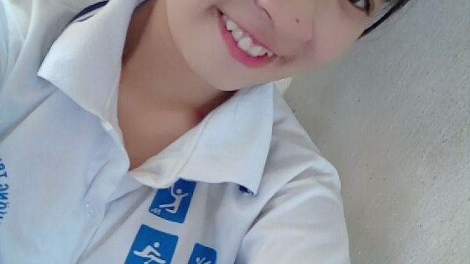 B&aacute;n h&agrave;ng online Facebook