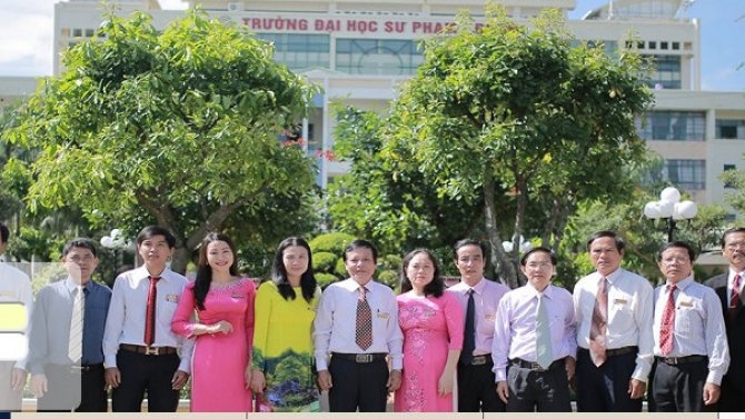 Web Quản l&yacute; Sinh vi&ecirc;n