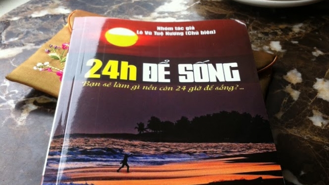 Dự &aacute;n s&aacute;ch từ thiện