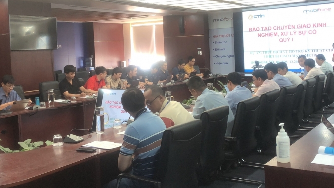 Triển khai dự &aacute;n Hỗ trợ kỹ thuật, xử l&yacute; sự cố cho nh&agrave; mạng MobiFone