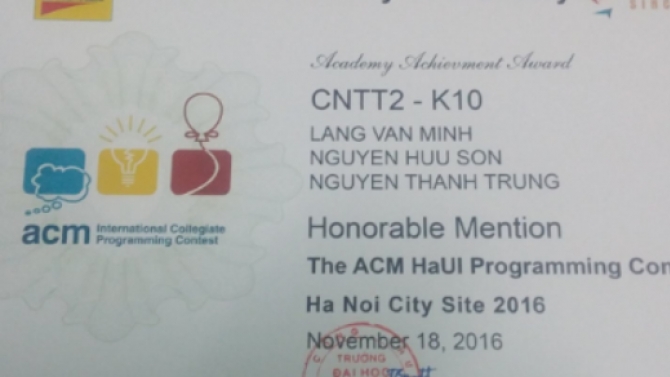 Đạt giải nhất cuộc thi thuật to&aacute;n tại trường đại học