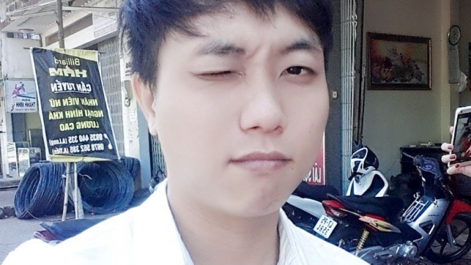 Bi&ecirc;n tập vi&ecirc;n