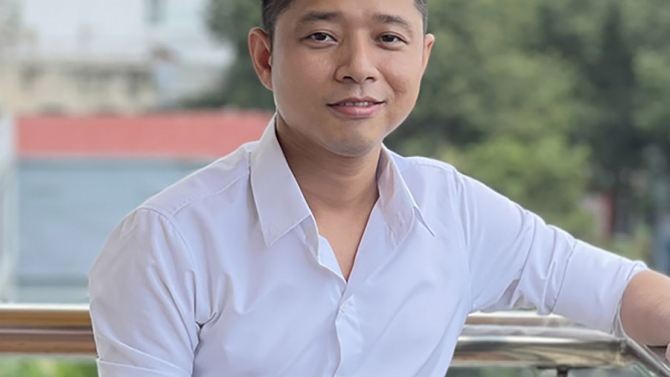 Thiết kế đồ họa chuy&ecirc;n nghiệp