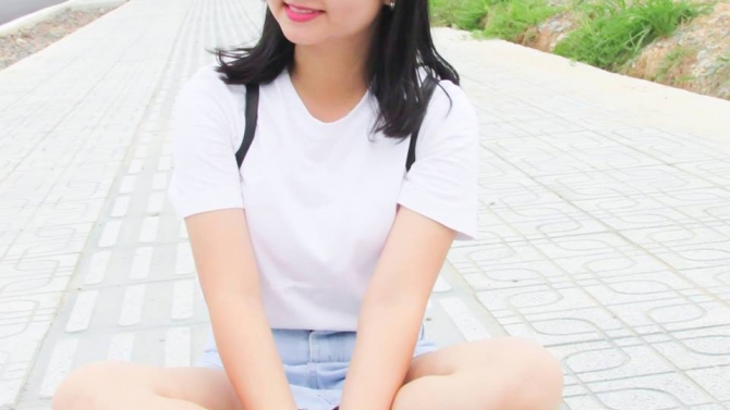 Viết l&aacute;ch, dịch thuật