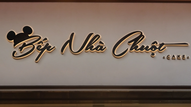 Bảng hiệu Bếp nh&agrave; chuột