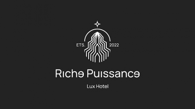 Hotel Luxury Logo