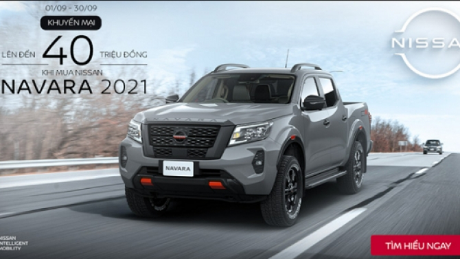 Triển khai quảng c&aacute;o cho Nissan Long Bi&ecirc;n