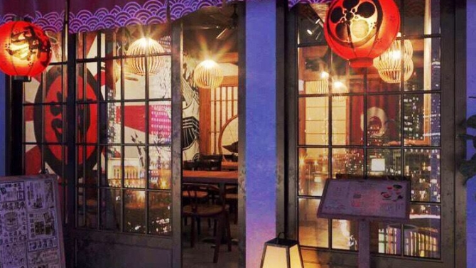 L e t S h u s h i Restaurant Interior