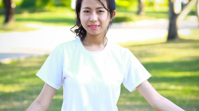 Nh&acirc;n vi&ecirc;n nhập liệu
