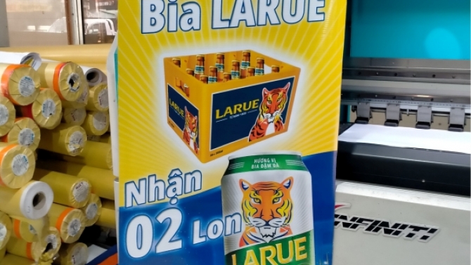 Banner Larue tặng Special