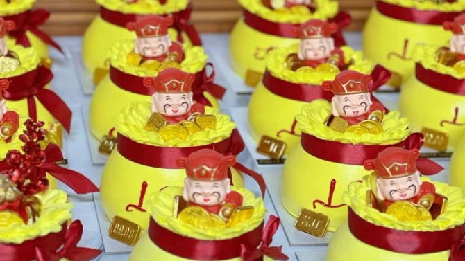 Trực page Tiệm B&aacute;nh