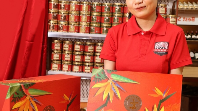 Qu&agrave; Tết Cho Doanh Nghiệp
