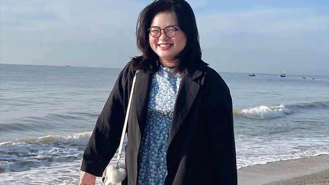 Chuy&ecirc;n vi&ecirc;n mạng x&atilde; hội