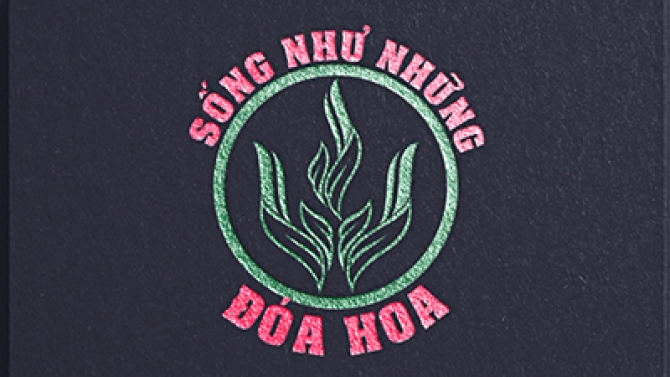 Logo Sống như những Đ&oacute;a Hoa