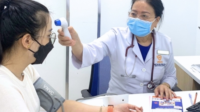 Ti&ecirc;m HPV ngừa ung thư cổ tử cung v&agrave; những điều c&oacute; thể bạn chưa biết
