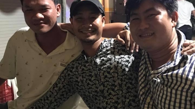 Thi&ecirc;́t k&ecirc;́ đ&ocirc;̀ họa - Dịch thu&acirc;̣t