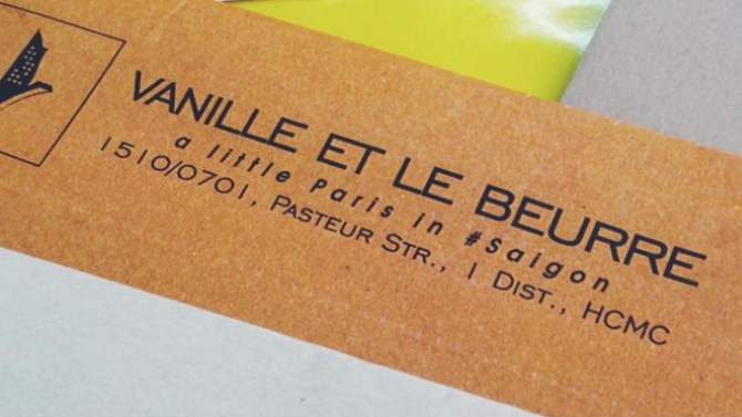 DEMO Bộ nhận diện thương hiệu Tiệm b&aacute;nh Vanilla and Butter