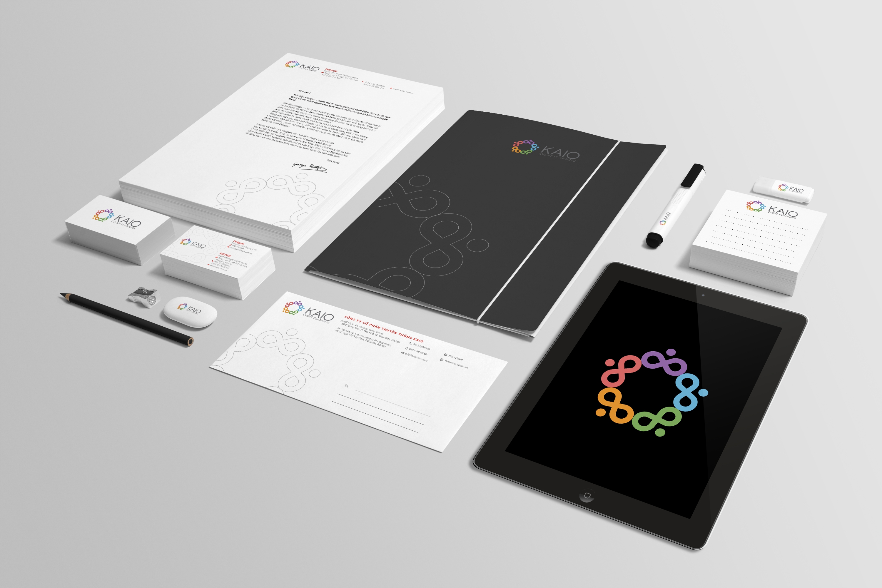 01_stationery_mockup.jpg