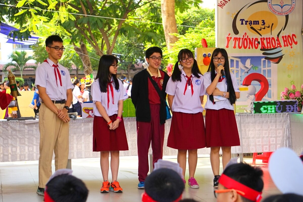 hs-achau-ngay-hoi-sang-tao-kh-3.jpg