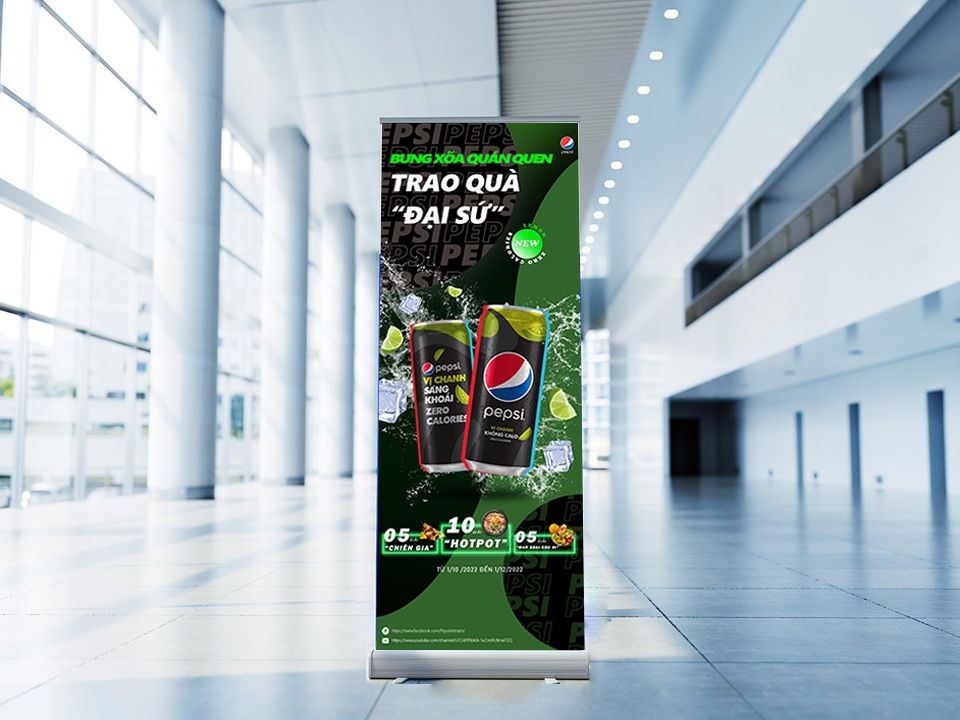 standee thực tế.jpg