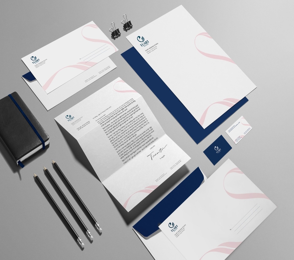 Business-stationery-free-mockup-by-mockupcloud.jpg
