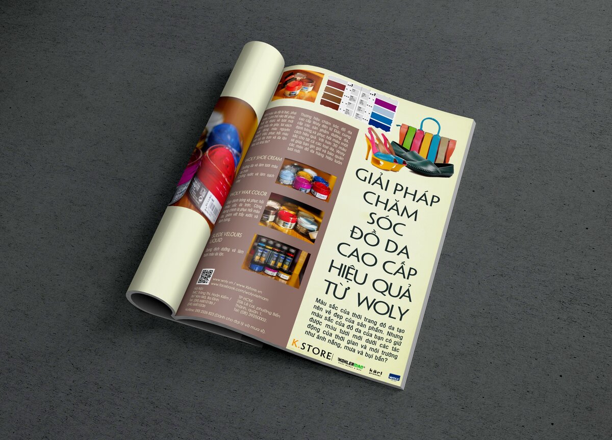 MAGAZINE PSD MOCKUP.jpg