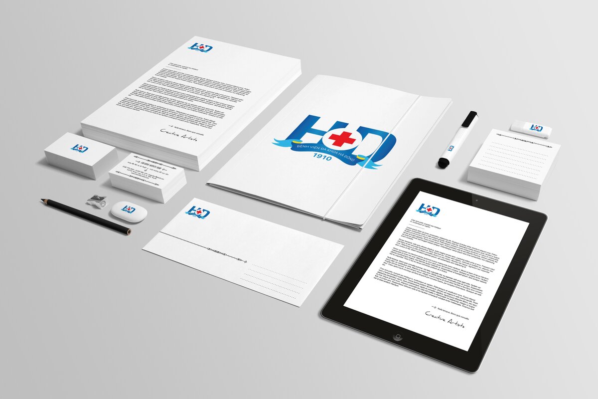 01_stationery_mockup2.jpg