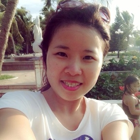 Tuyet Minh.jpg