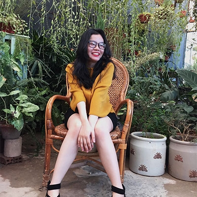 anh chan dung.jpg