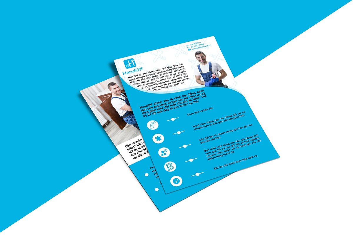 Free Flyers Mockup For Presentation.jpg