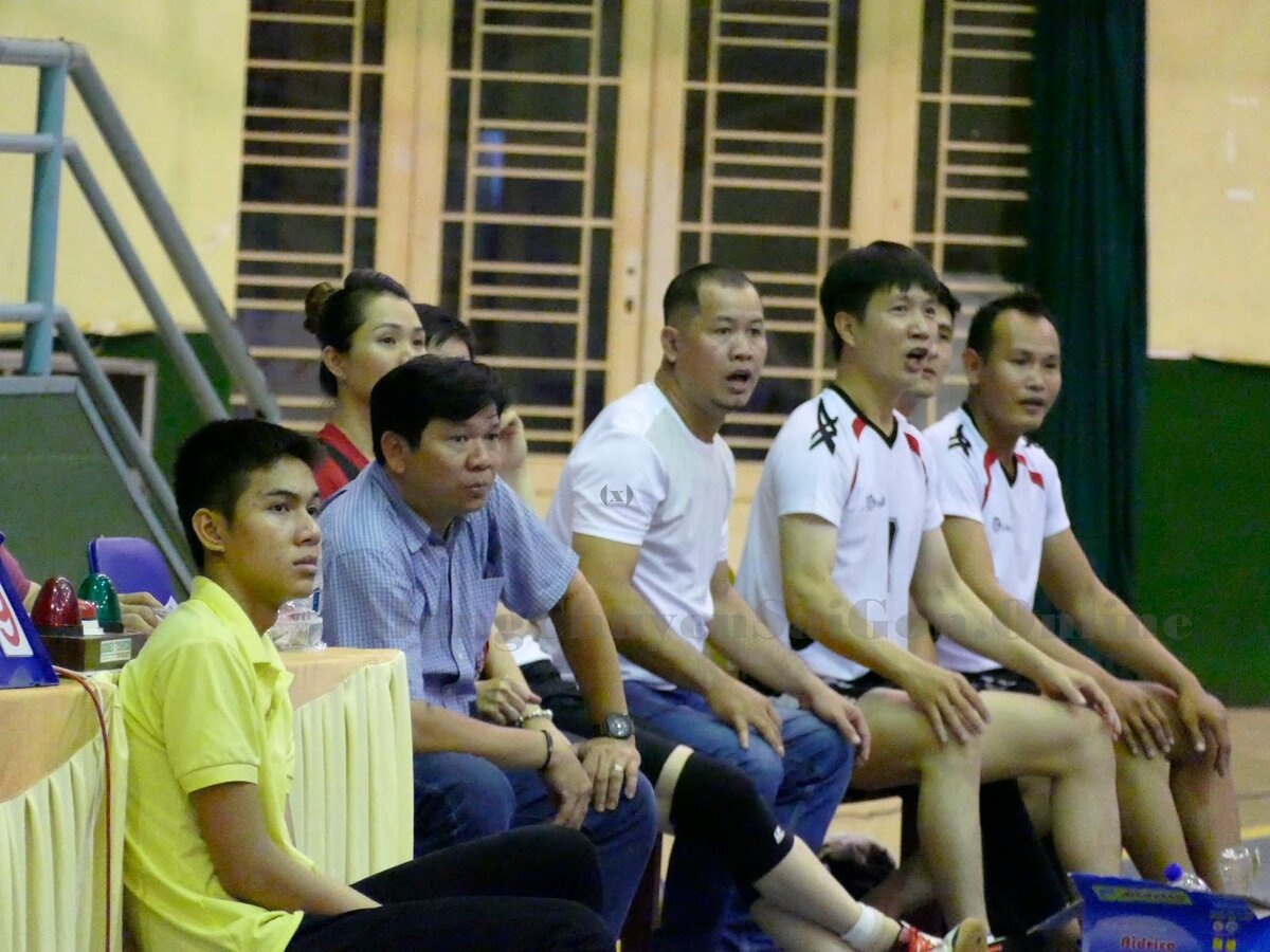 doanh-nhan-vo-thanh-hie-dua-khong-gian-xanh-vao-bong-chuyen.JPG