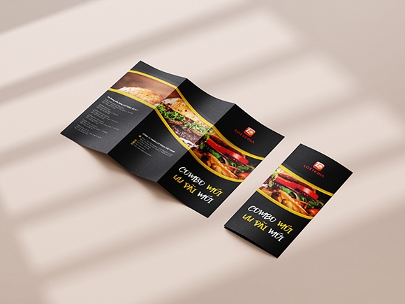 Free_DL_Flyer_C-Fold_Mockup_3.jpg