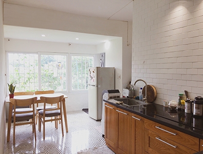 kitchen edited (reduced).jpg