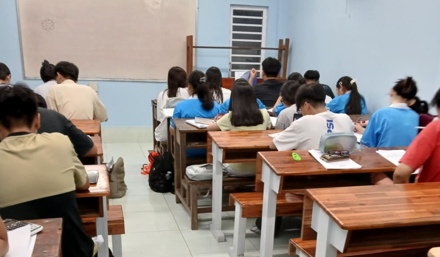 teaching-assistant.jpg