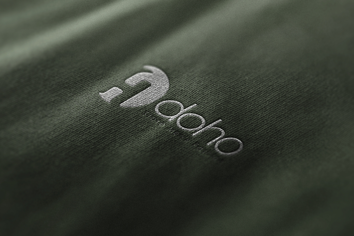 Logo_Mockup_Clothing_Textured_Embroidered.png