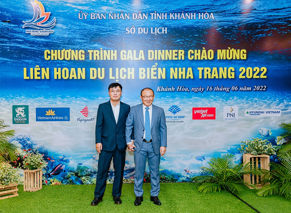 Li&ecirc;n Hoan DLB.jpg