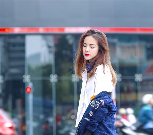 tieu-su-hot-girl-phuong-ly-18.jpg