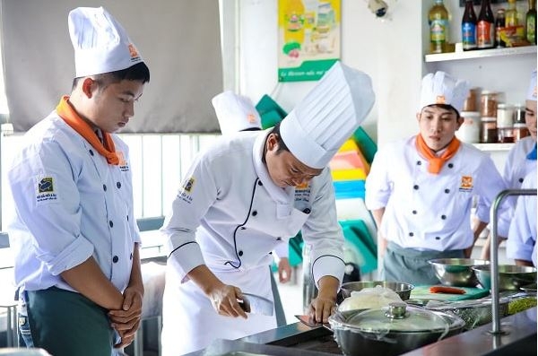 huong-dan-che-bien-mon-an.JPG