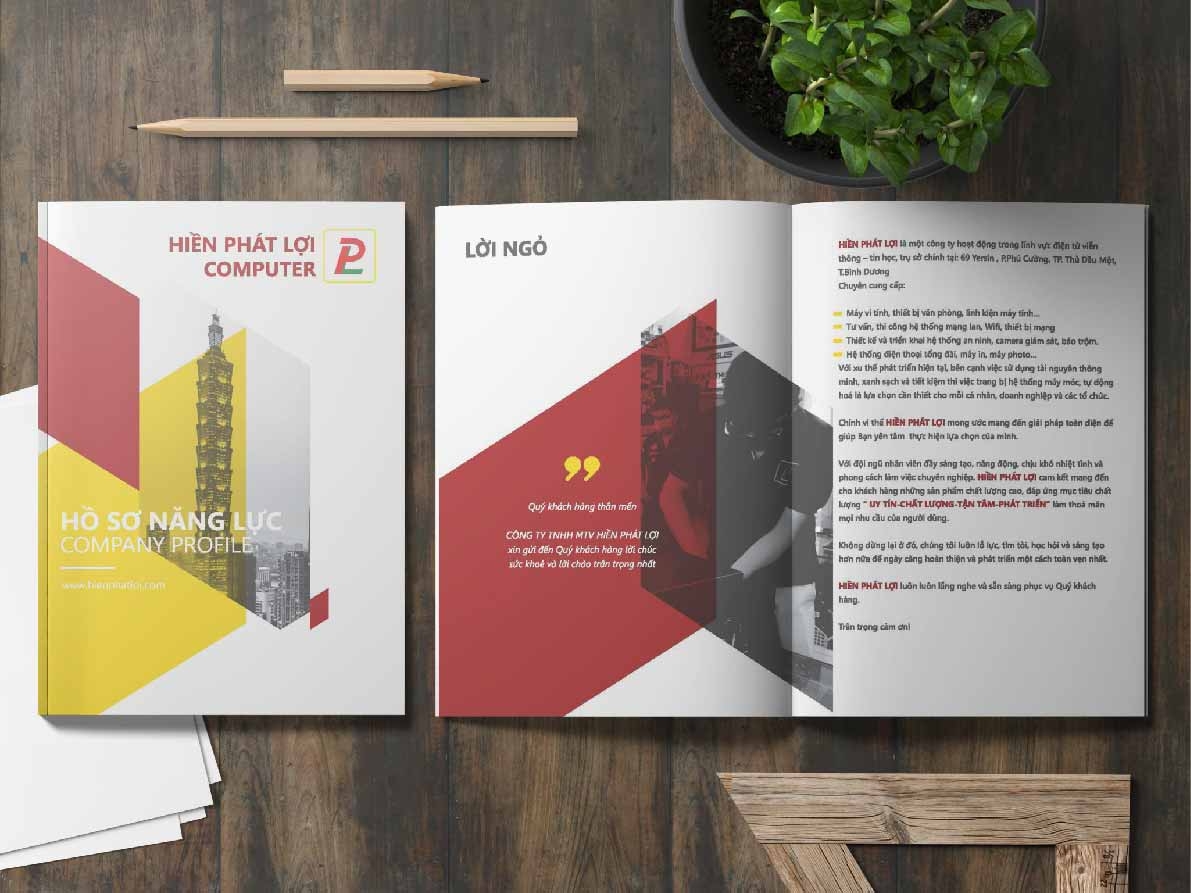 brochure-02-01.jpg
